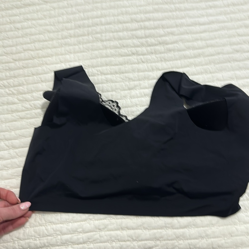 NWOT wireless bra - Picture 4 of 5